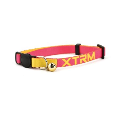 X-Trm Neon Flash Collar in Fuchsia for Cats