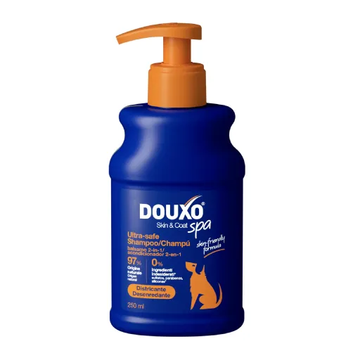 Douxo Shampooing et Apr&egrave;s-shampooing Spa 2 en 1 pour Chiens
